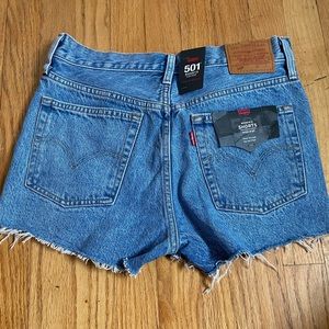 LEVI Printed Denim Shorts